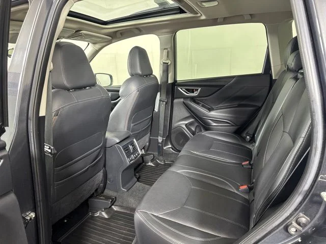 Used 2019 Dark Gray Metallic Subaru Touring image 12