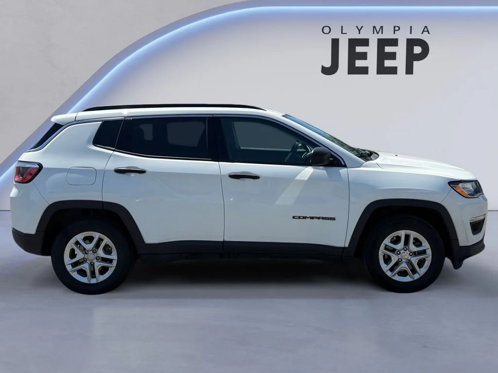 Used 2020 White Jeep Sport image 7