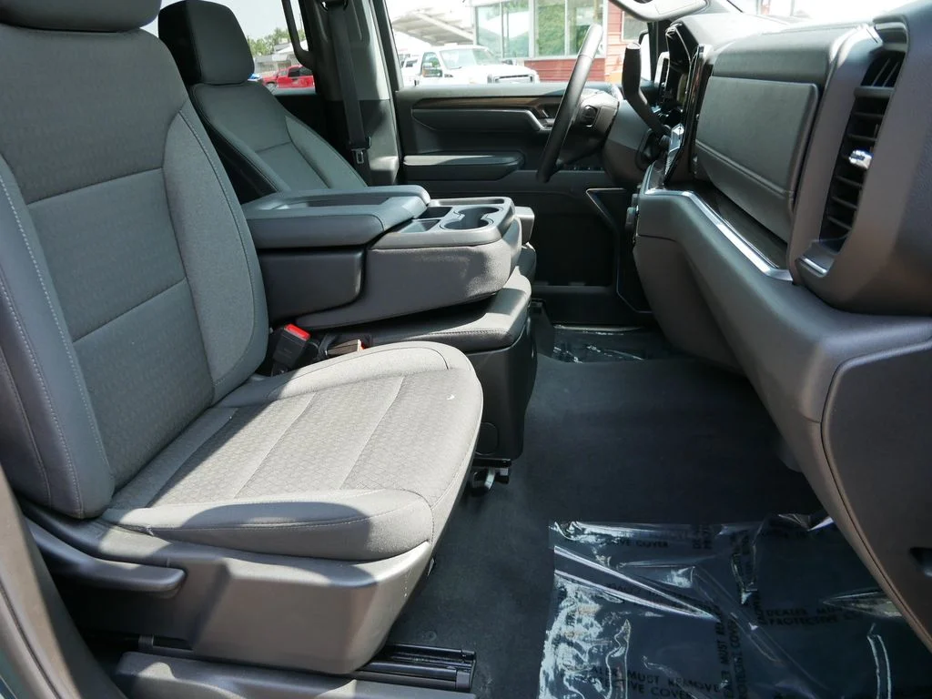 Used 2026 Gray Chevrolet LT image 10