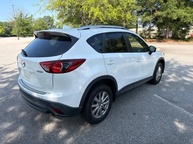 Used 2016 White Mazda Touring image 5