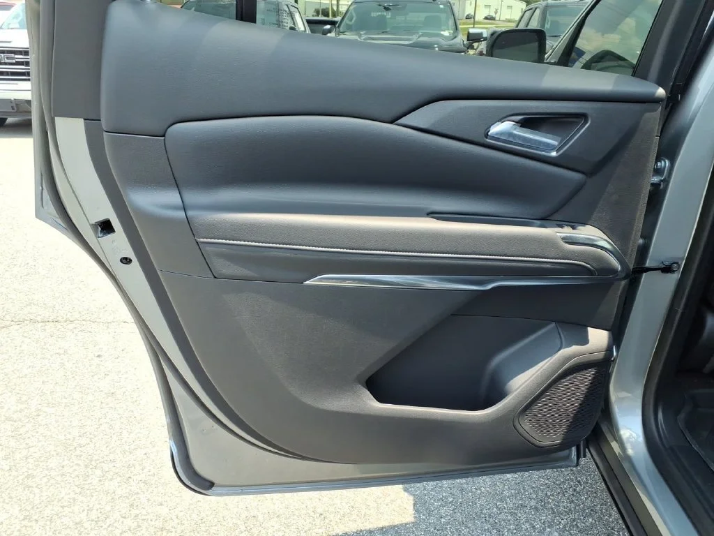 2026 Chevrolet Traverse LT - Photo 26