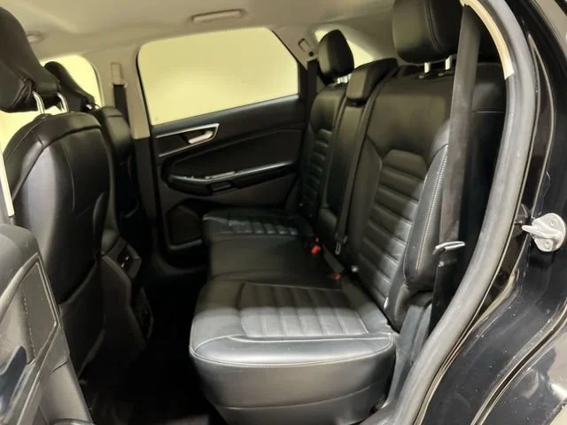 2016 Ford Edge SEL - Photo 23
