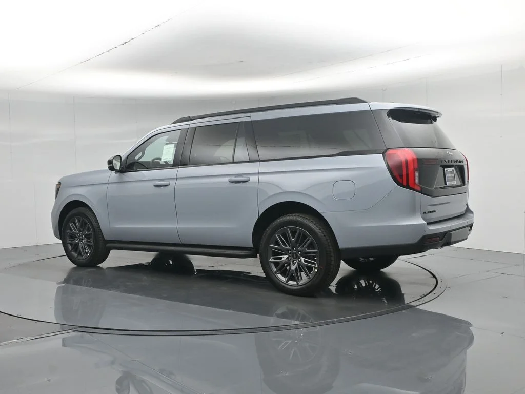 New 2026 Glacier Gray Metallic Tri-Coat Ford Platinum image 6