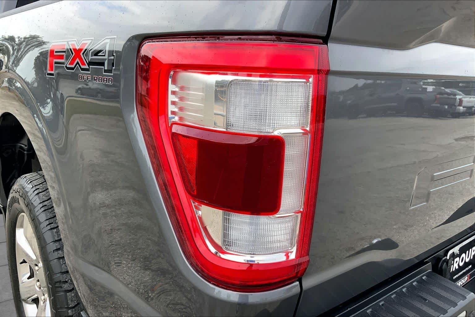 Used 2022 Carbonized Gray Ford LARIAT image 28