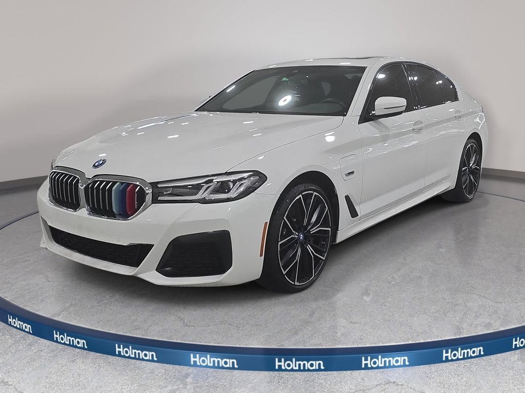 2023 BMW 5 Series 530e iPerformance Sedan's photo