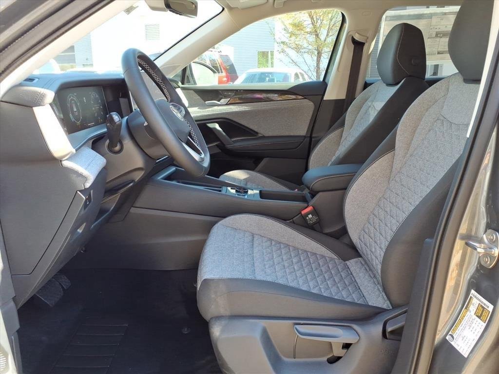 New 2026 Platinum Gray Metallic Volkswagen S image 3
