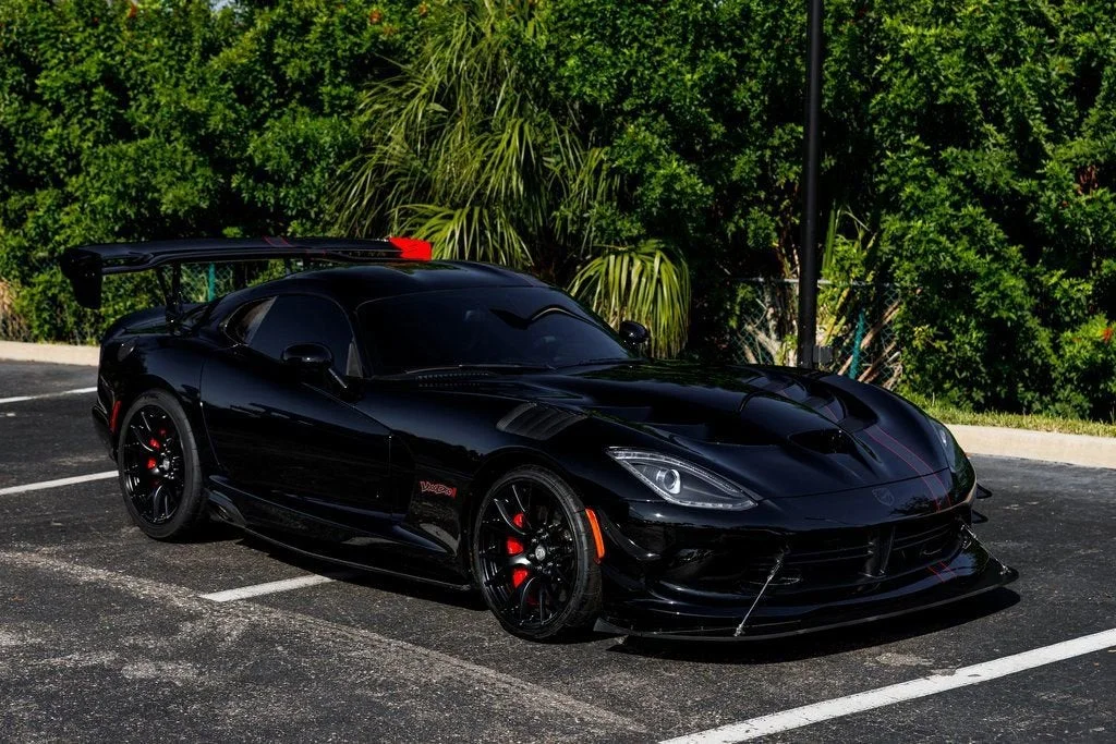 Used 2017 Venom Black Clearcoat Dodge GTC image 2