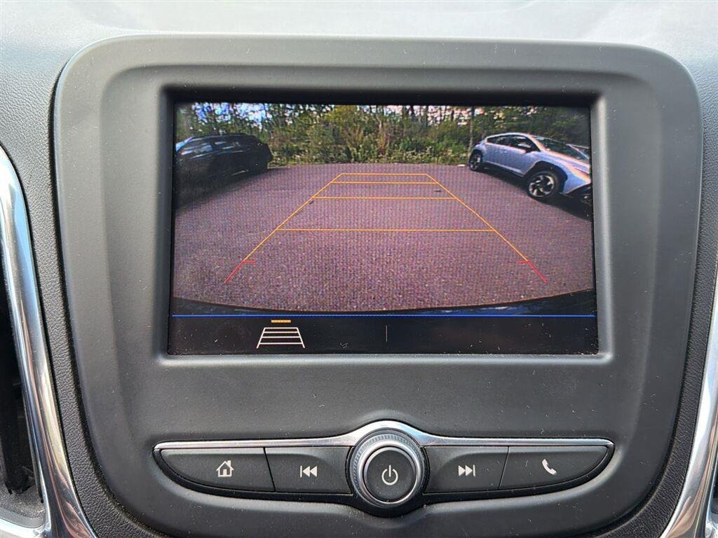 Used 2020 Nightfall Gray Metallic Chevrolet LT image 4