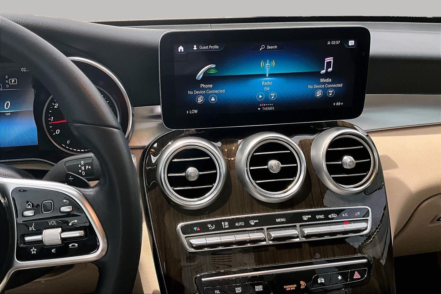 Used 2020 Selenite Grey Metallic Mercedes-Benz GLC 300 image 7