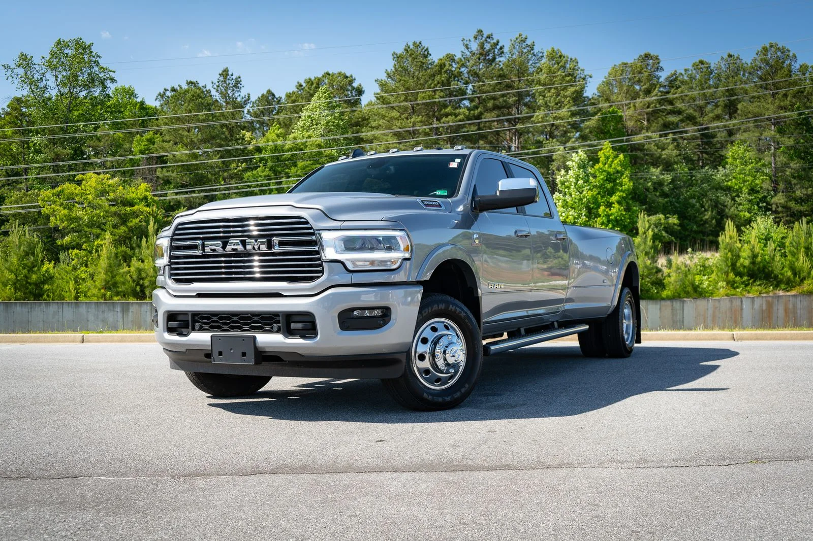 2022 RAM 3500 Laramie 4X4 Crew Cab LWB's photo