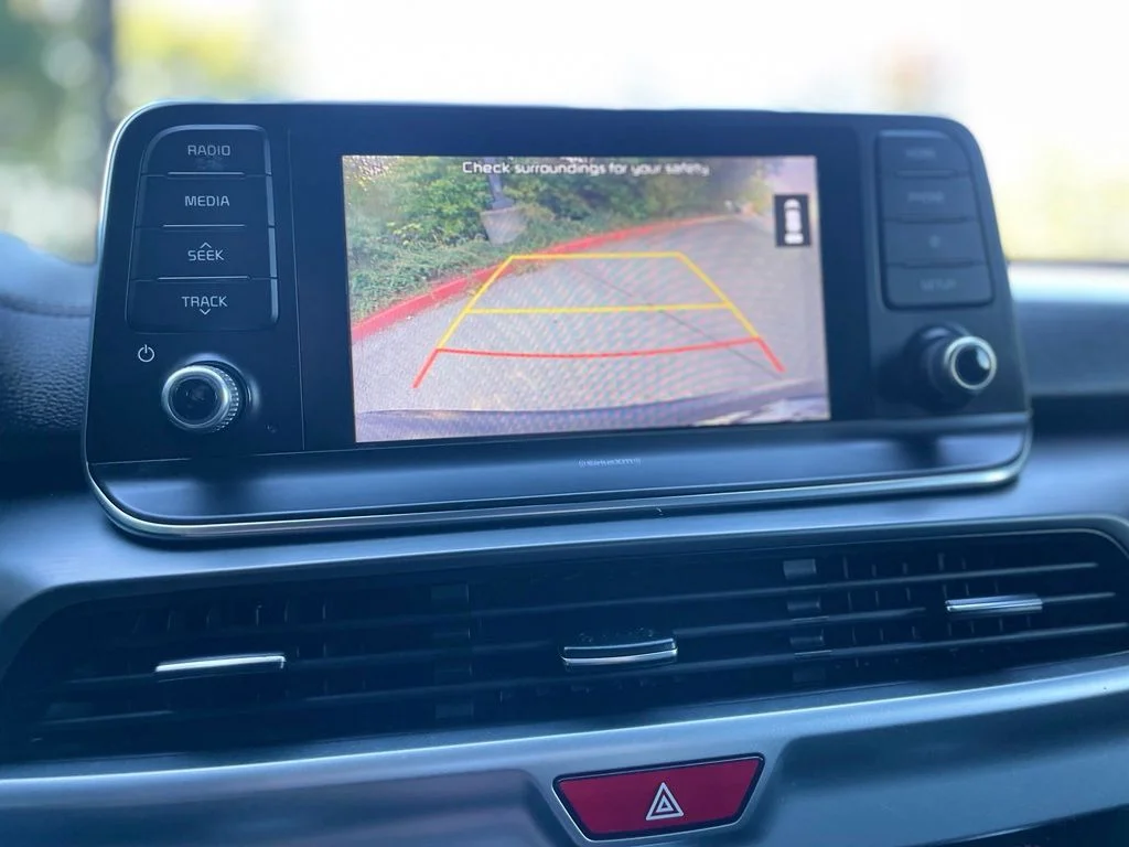 Used 2020 Dark Moss Kia S image 22
