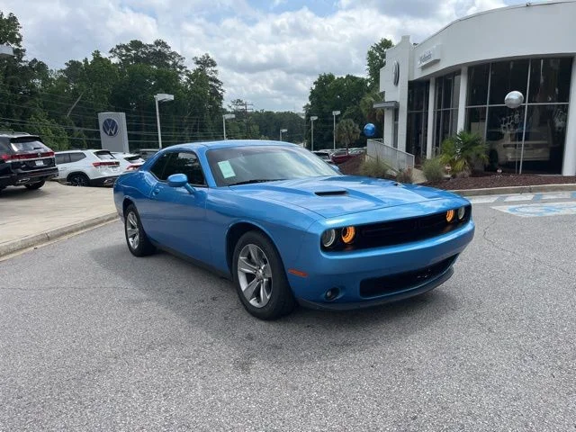 2018 Dodge Challenger SXT's photo