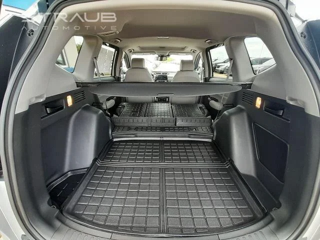 Used 2022 Lunar Silver Metallic Honda TOURING AWD image 48