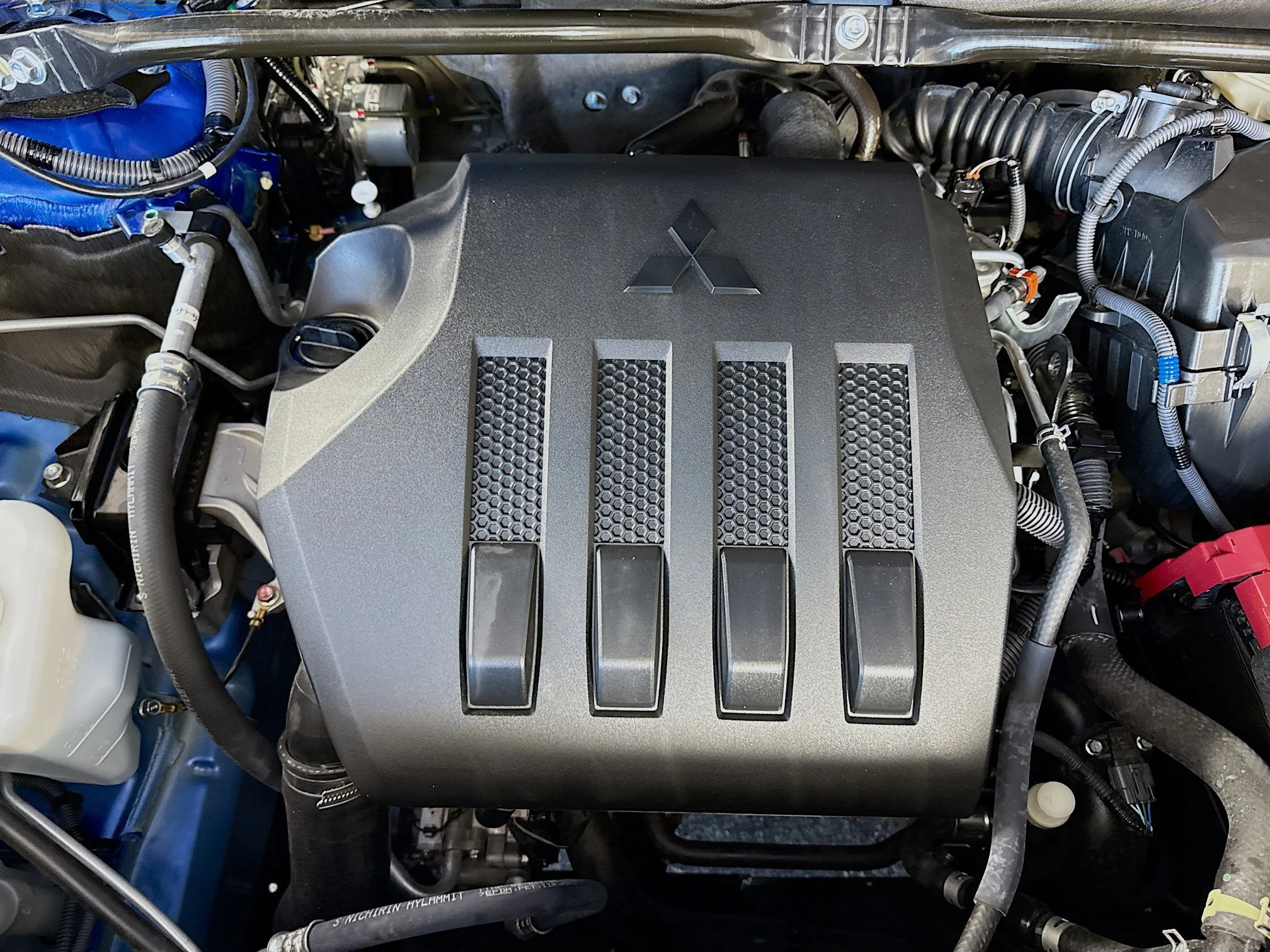Used 2026 Lightning Blue Metallic Mitsubishi Black Edition image 35
