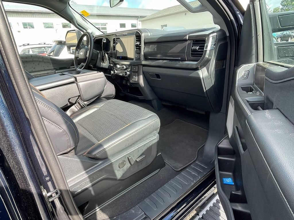 Used 2025 Blue Ford XL image 20