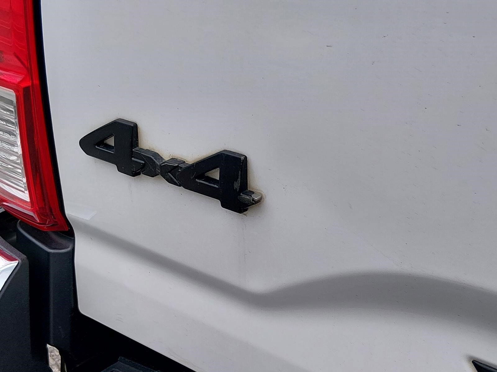 Used 2017 Super White Toyota SR5 image 19
