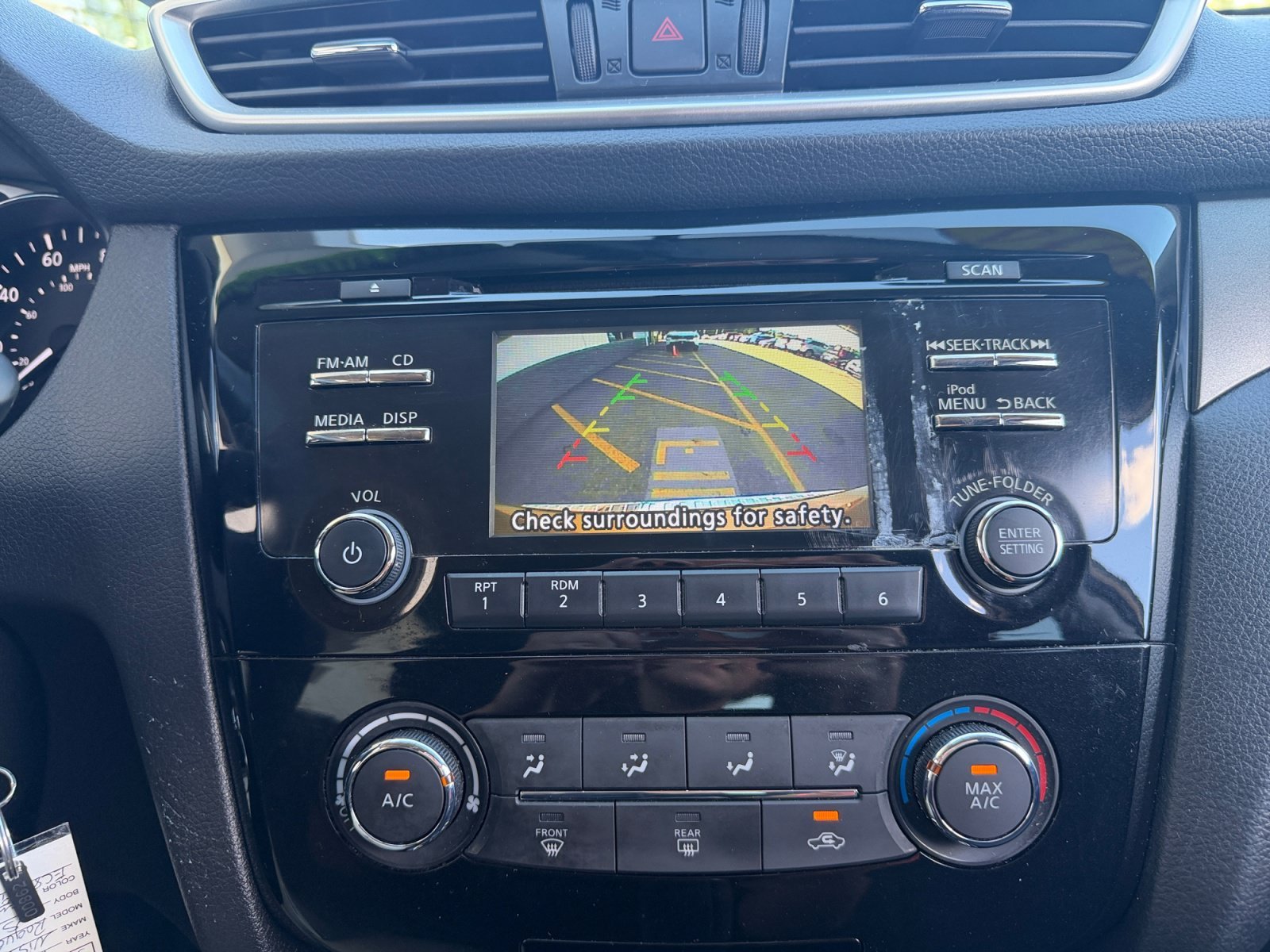 Used 2014 Saharan Sun Nissan S image 21