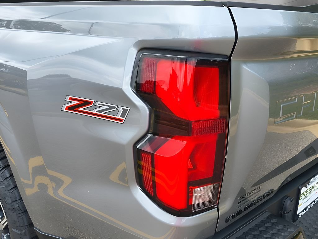 2023 Chevrolet Colorado Z71 - Photo 30