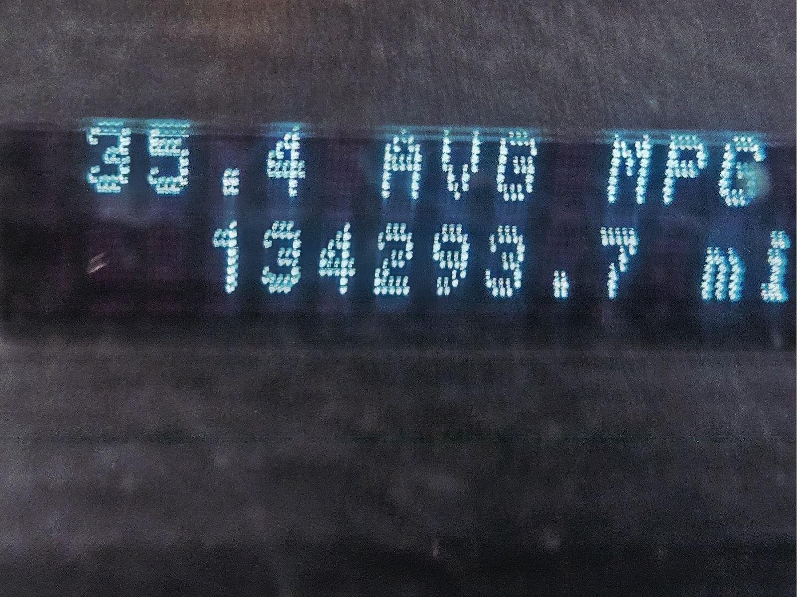Used 2010  Ford SE image 13