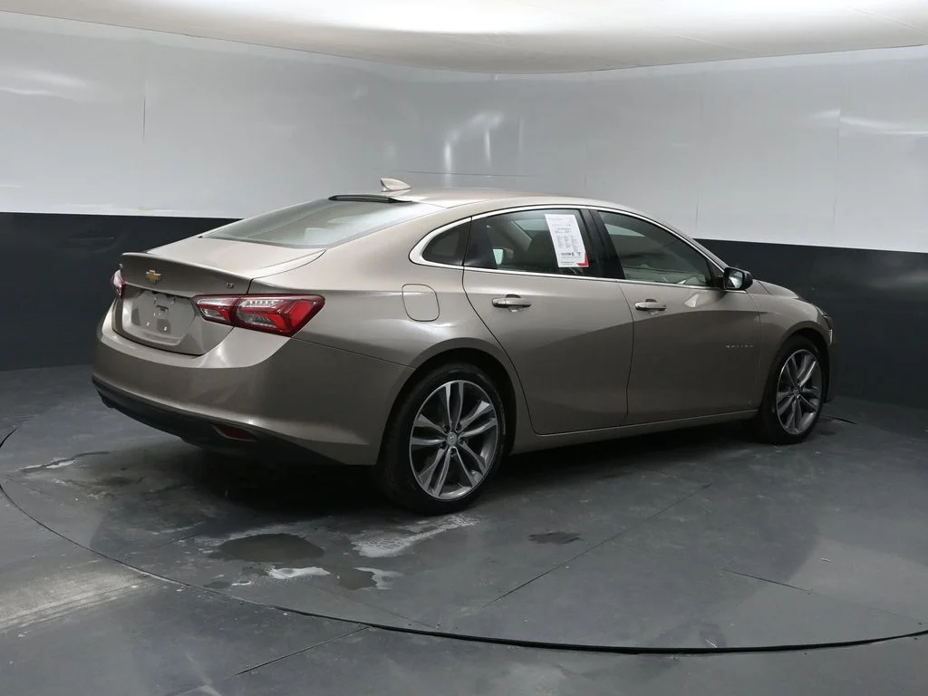 Used 2022 Chevrolet Malibu 1LT with VIN 1G1ZD5ST5NF130627 for sale in McPherson, KS