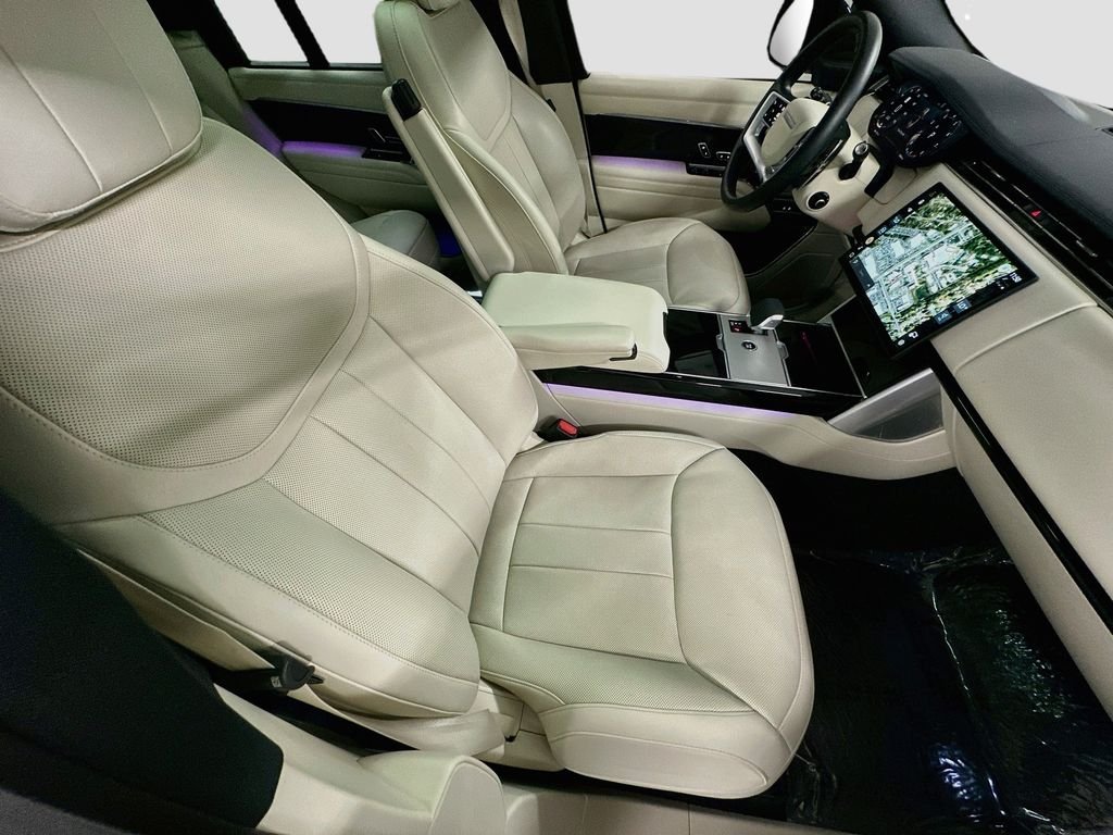 Certified Used 2025 Black Land Rover SE image 29