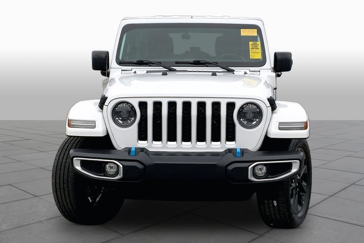 Used 2023 Bright White Clearcoat Jeep Sahara image 4