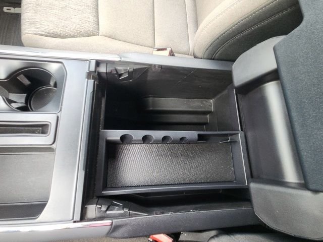 Used 2024 Gray Ford XLT image 27