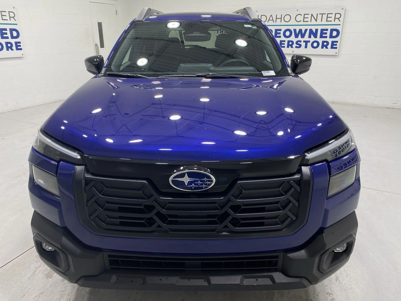 New 2026 SAPPHIRE BLUE PEARL Subaru Limited image 3