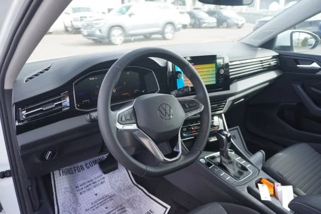 New 2027 WHITE Volkswagen S image 18