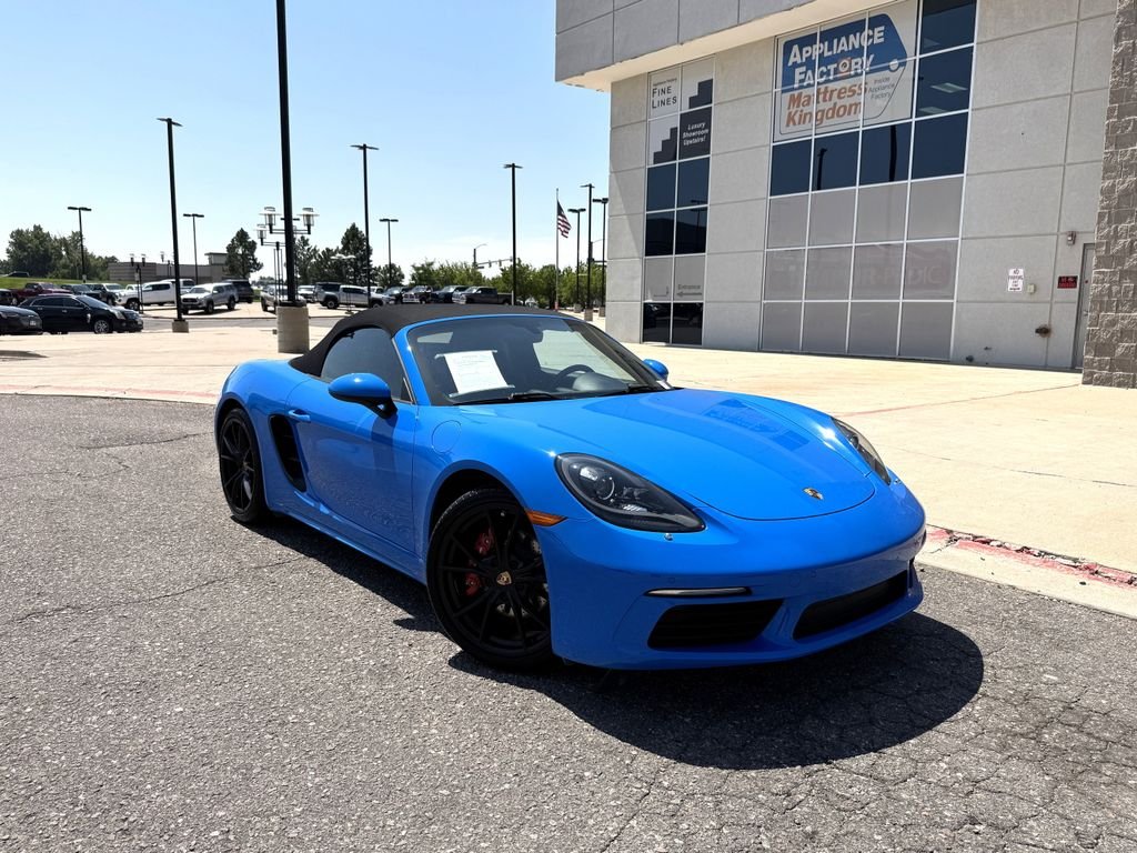 Used 2023 Blue Porsche S image 2