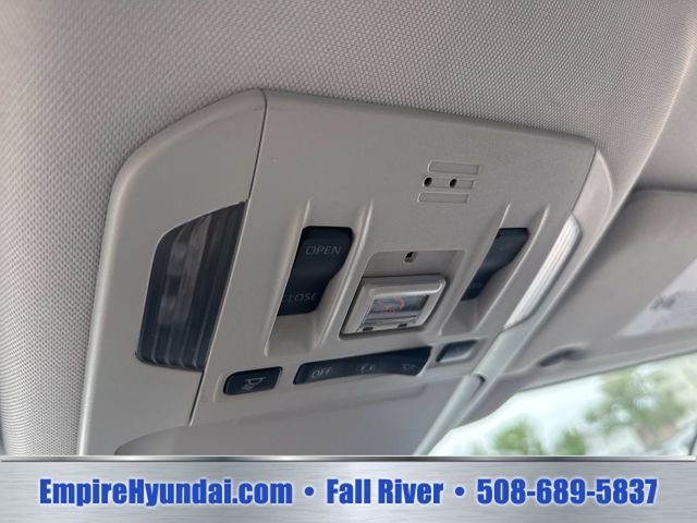 2020 Toyota Highlander XLE - Photo 28