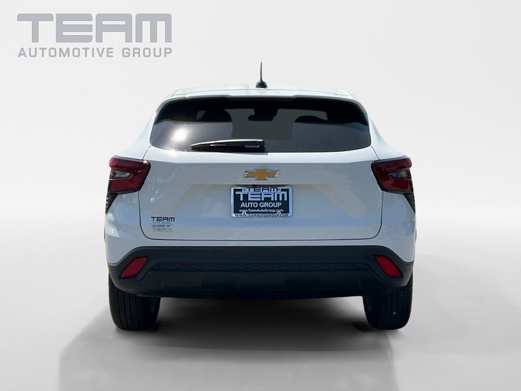 2026 Chevrolet Trax LS - Photo 6