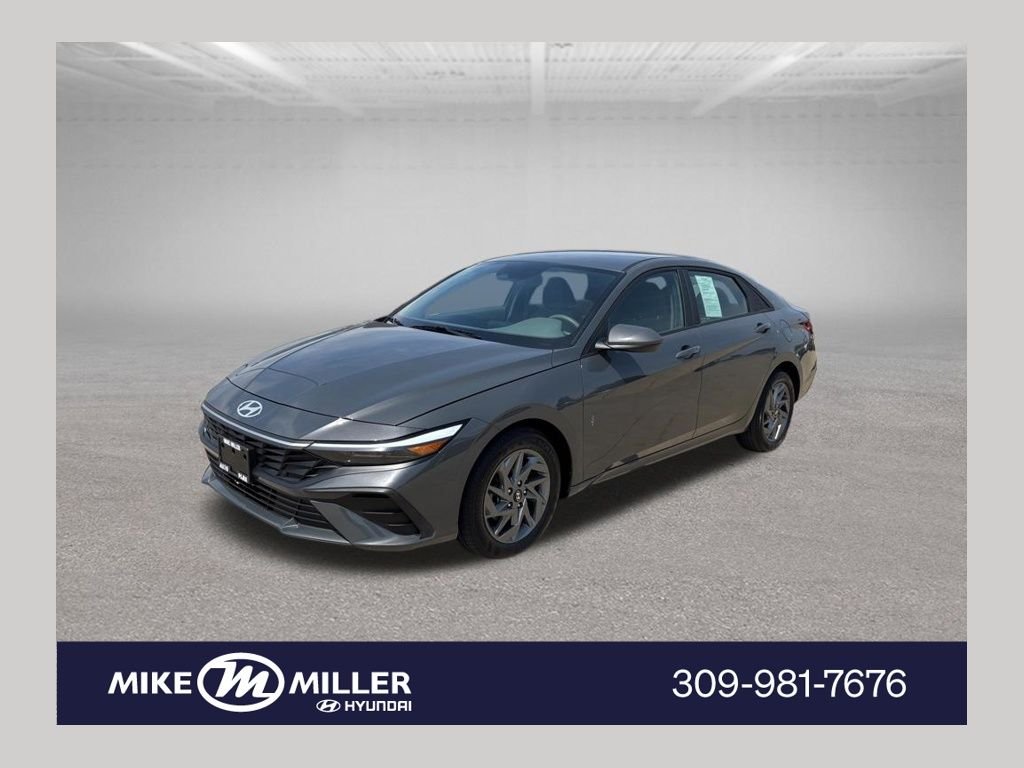 2024 Hyundai Elantra 1.6 HEV Blue's photo