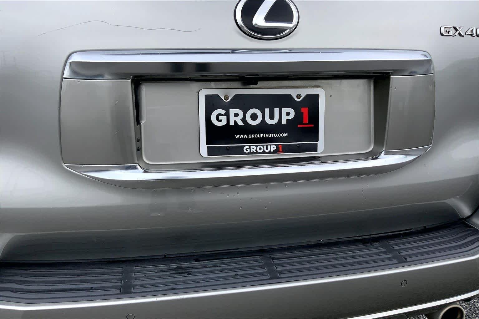 Used 2023 Atomic Silver Lexus Premium image 10