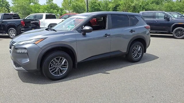 Used 2023 Gray Nissan S Intelligent AWD image 6