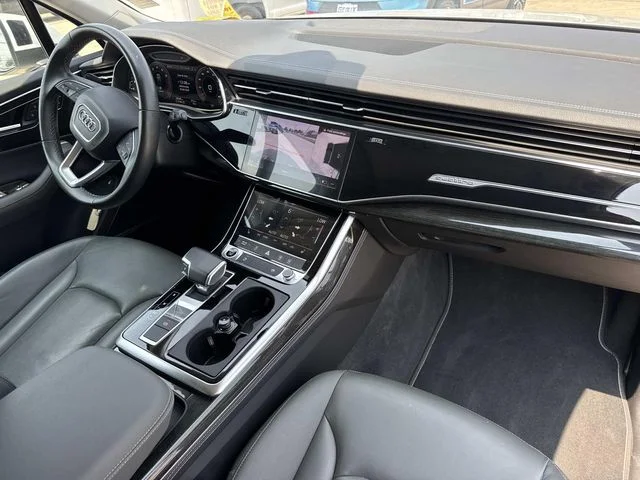 Used 2025 White Audi 55 Premium Plus image 27