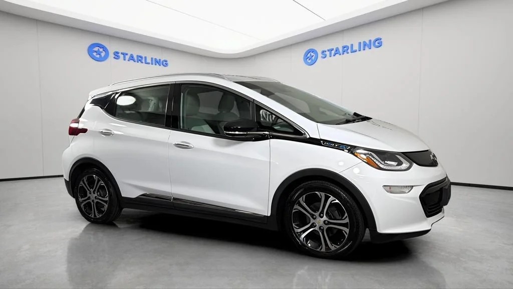 Certified Used 2018 (Includes (TUS) Black grille.) Chevrolet Premier image 12