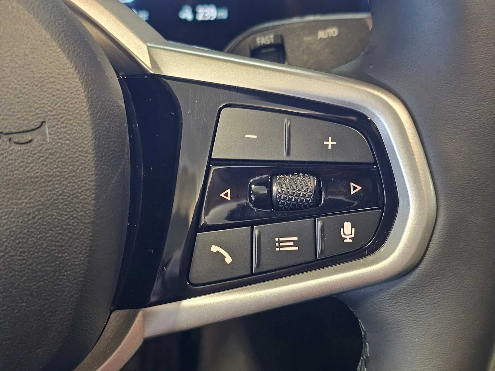 New 2026 Black Sapphire Metallic BMW xDrive40 image 19