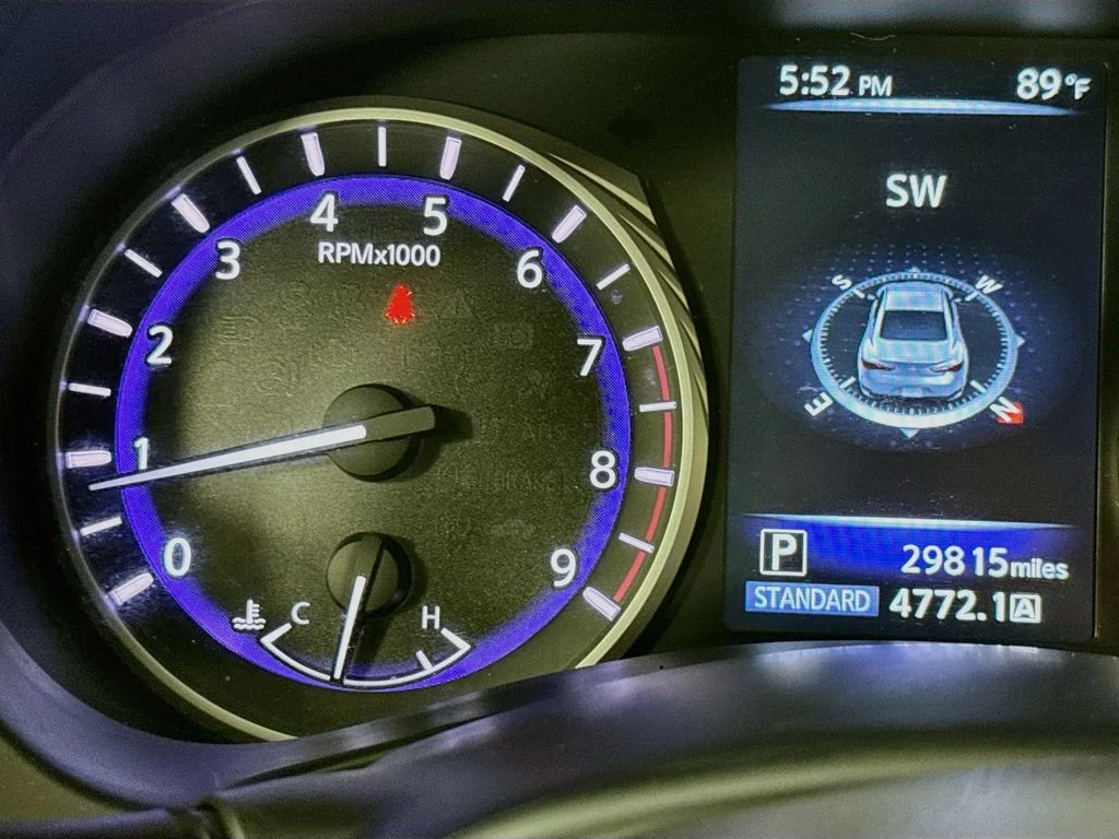 Used 2017 Gray INFINITI Red Sport 400 image 14