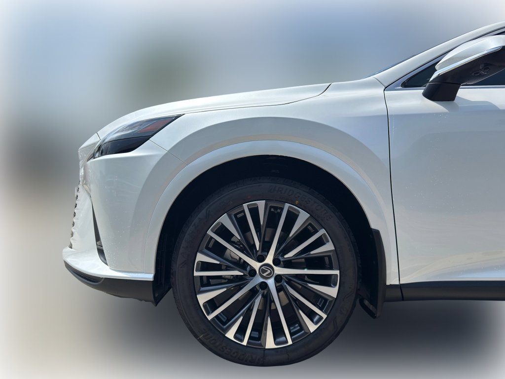 New 2026 Eminent White Pearl Lexus PREMIUM PLUS image 7