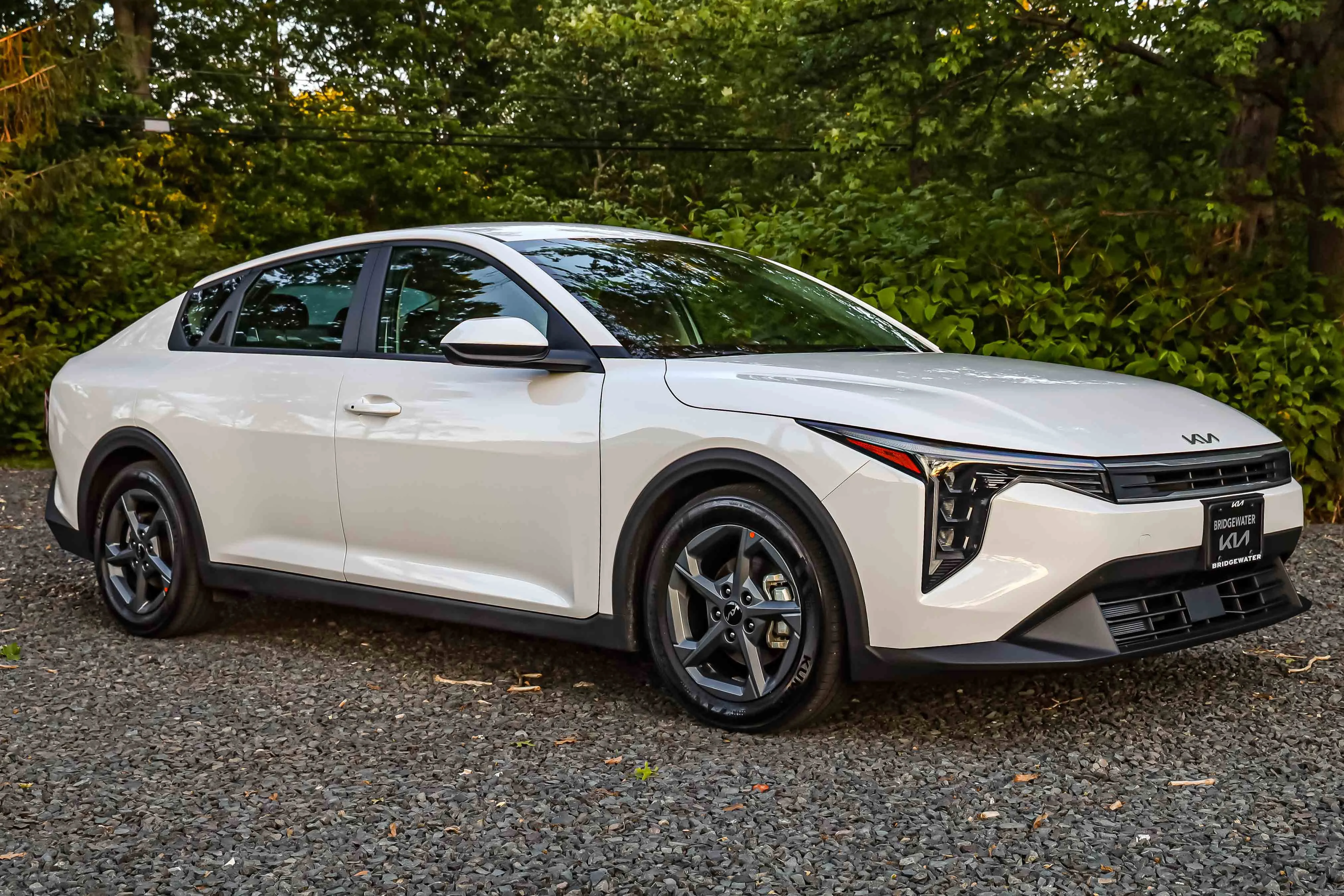 2025 Kia K4 LXS AT's photo