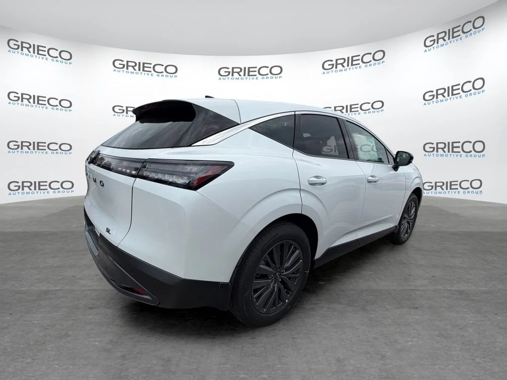 New 2026 Everest White Pearl TriCoat Nissan SL image 7