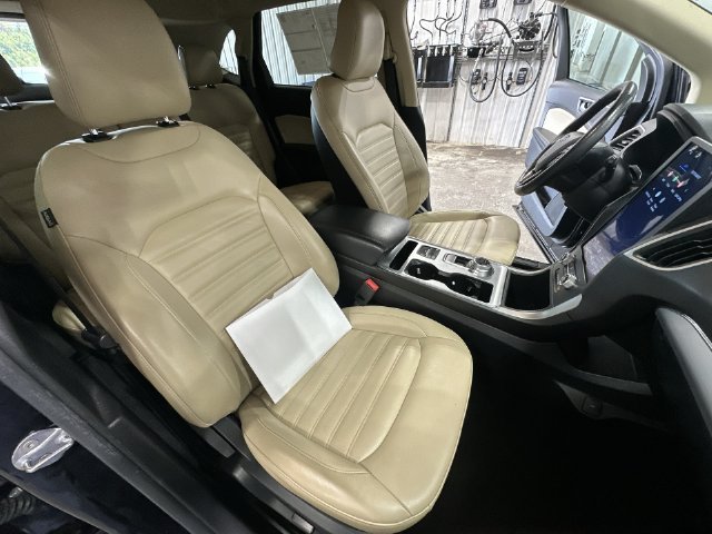 Certified Used 2022 Black Ford SEL image 32