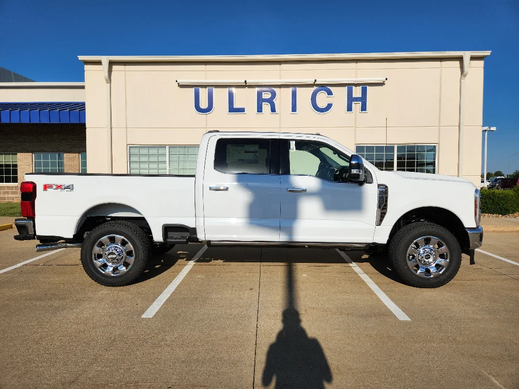 New 2026 Oxford White Ford F-250® Lariat® image 11