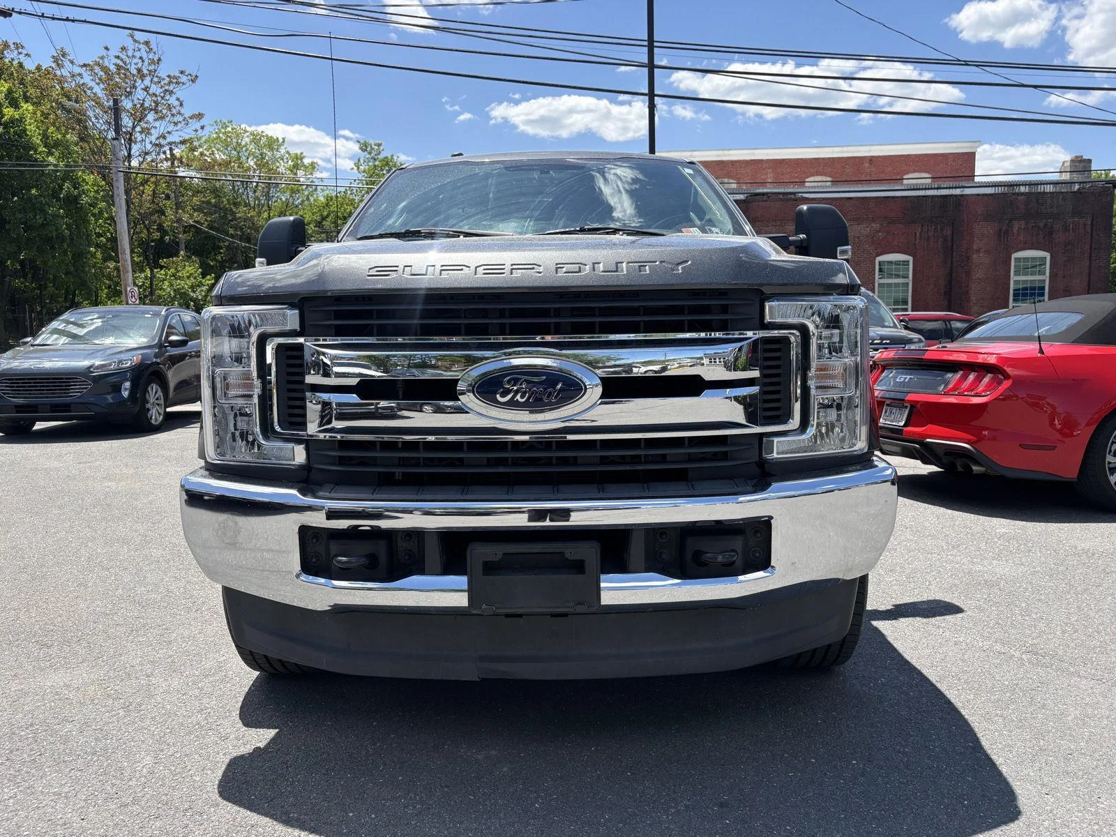 Used 2018 Magnetic Metallic Ford XLT image 1