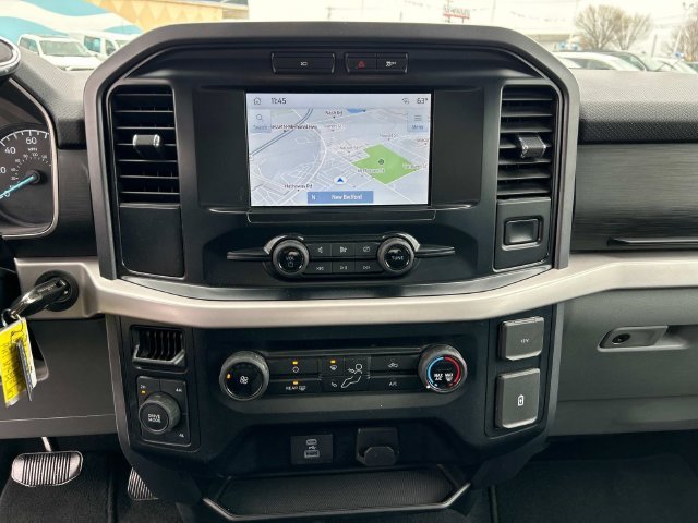 Used 2023 Oxford White Ford XLT image 11
