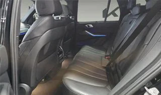Used 2022 Black BMW xDrive40i image 12