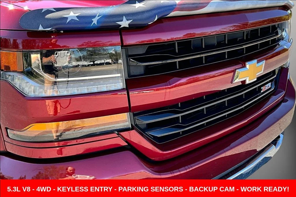Used 2018 Red Chevrolet LT image 39