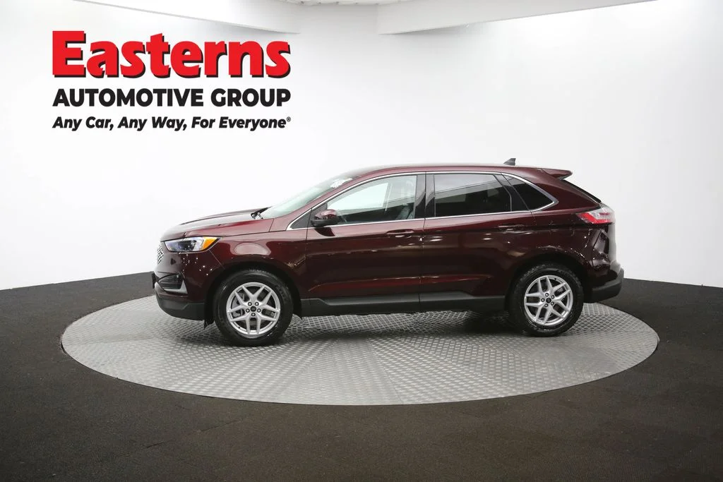 Used 2024 Red Ford SEL image 58