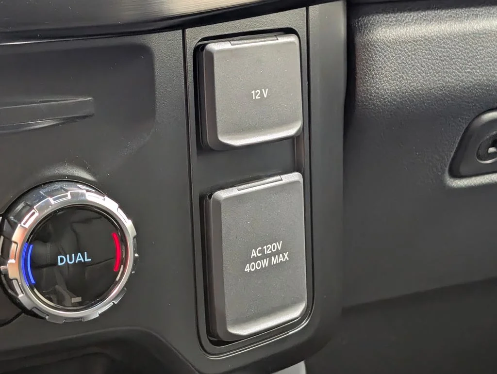 New 2026 Oxford White Ford F-250® Lariat® image 9